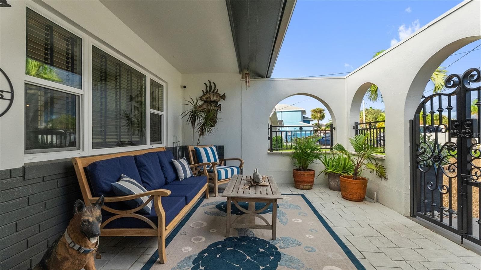 7008 S Shore Dr S photo 4