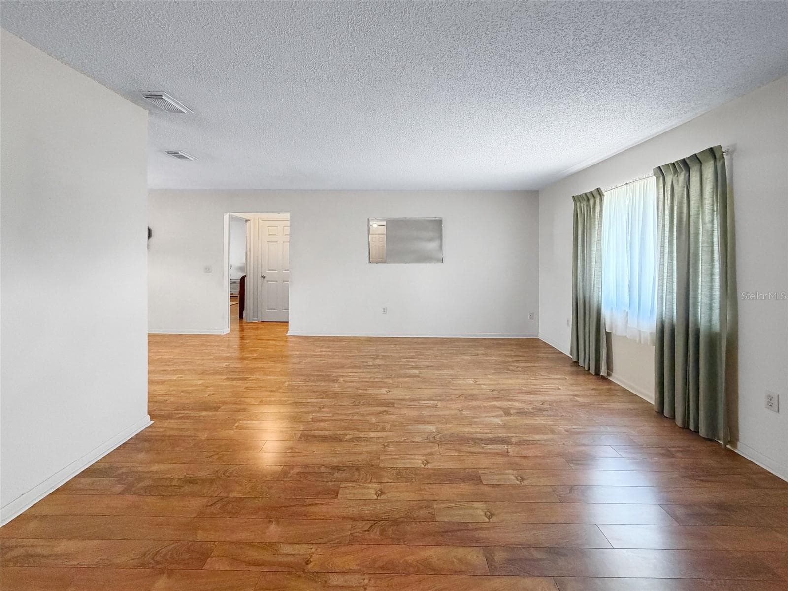 5810 Crest Ln photo 5