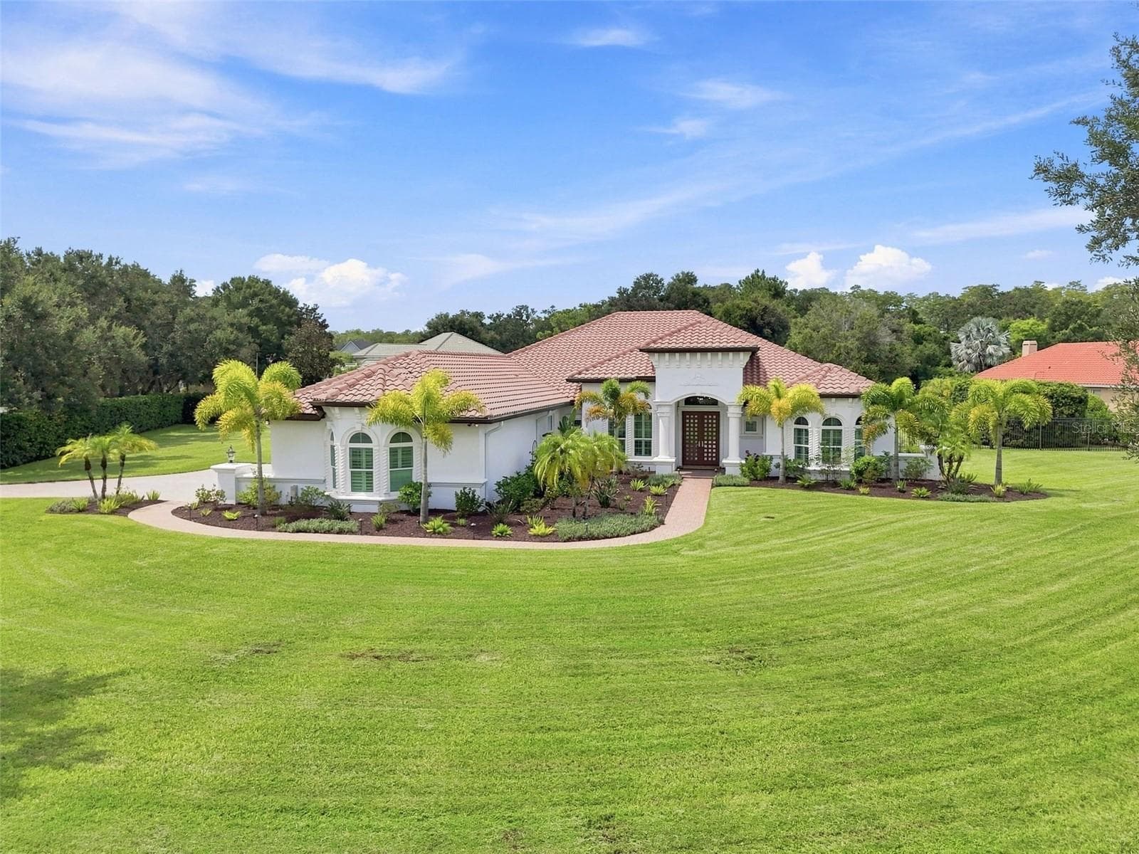 16120 Suncrest Shores Dr photo 2