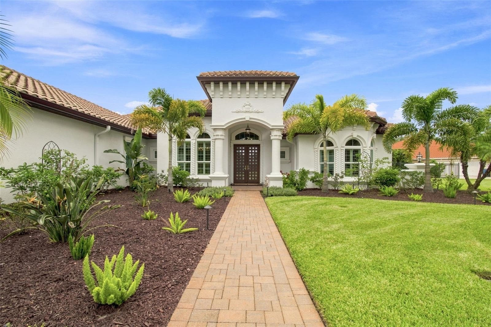 16120 Suncrest Shores Dr photo 4