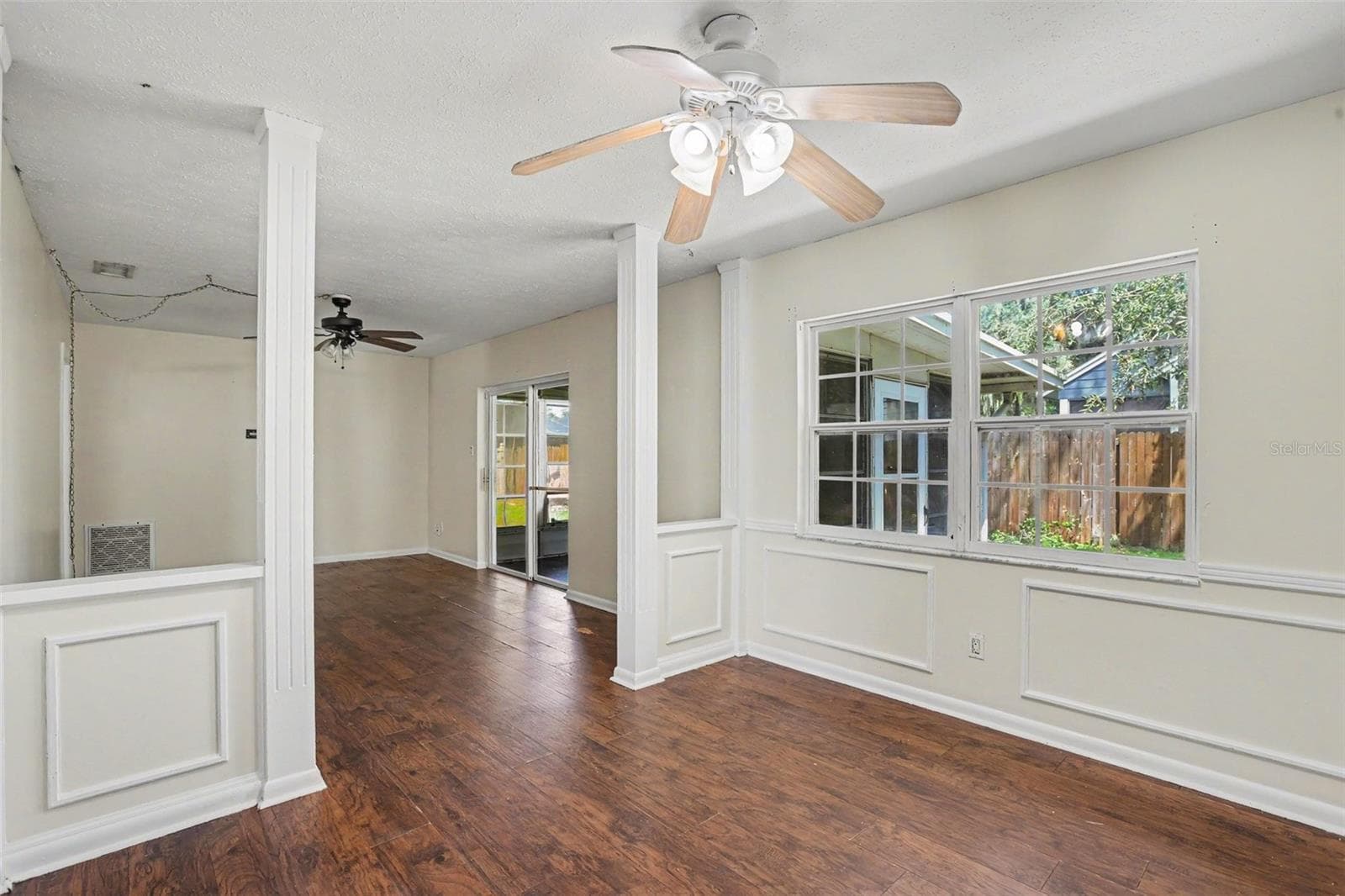 2265 Village CT photo 5