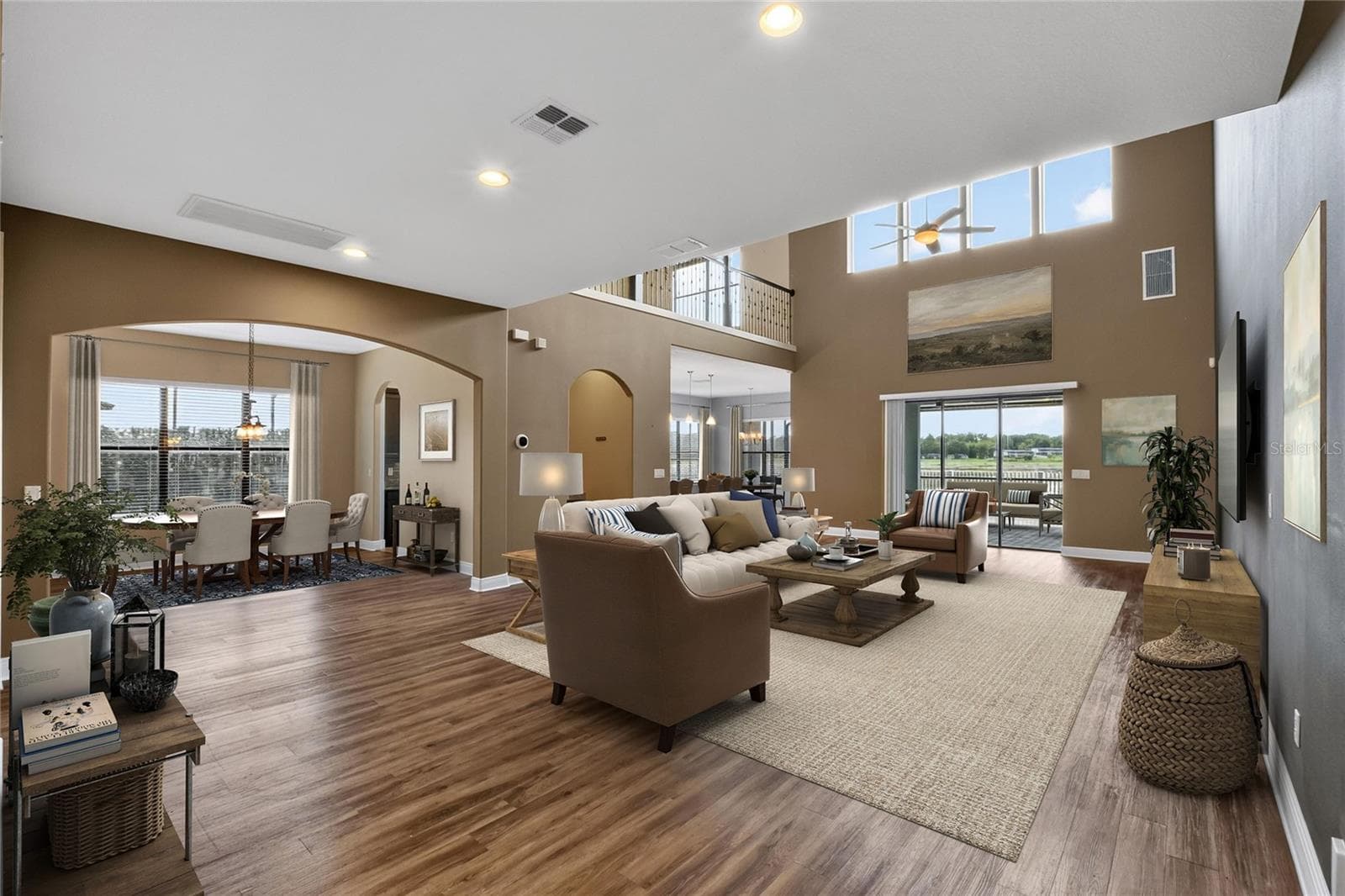 1350 Heritage Landings Dr photo 4