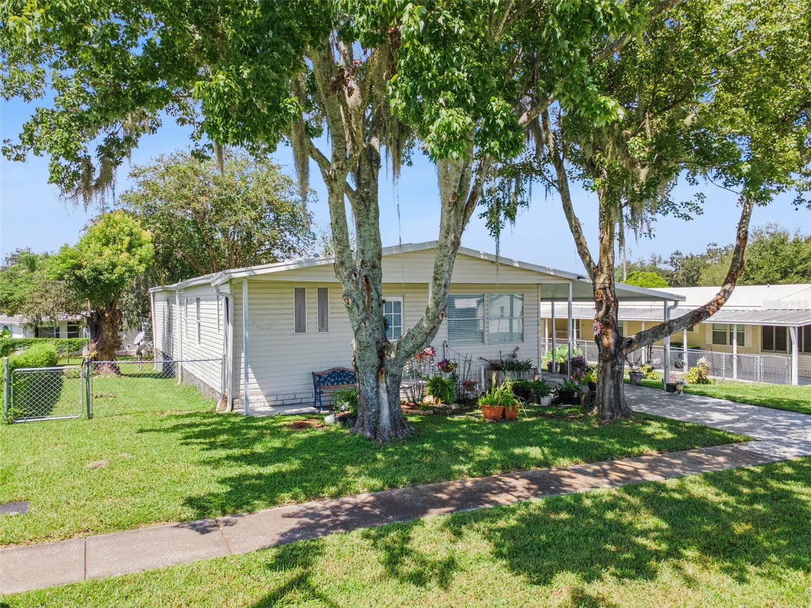6141 Zephyr Ridge Dr photo 2
