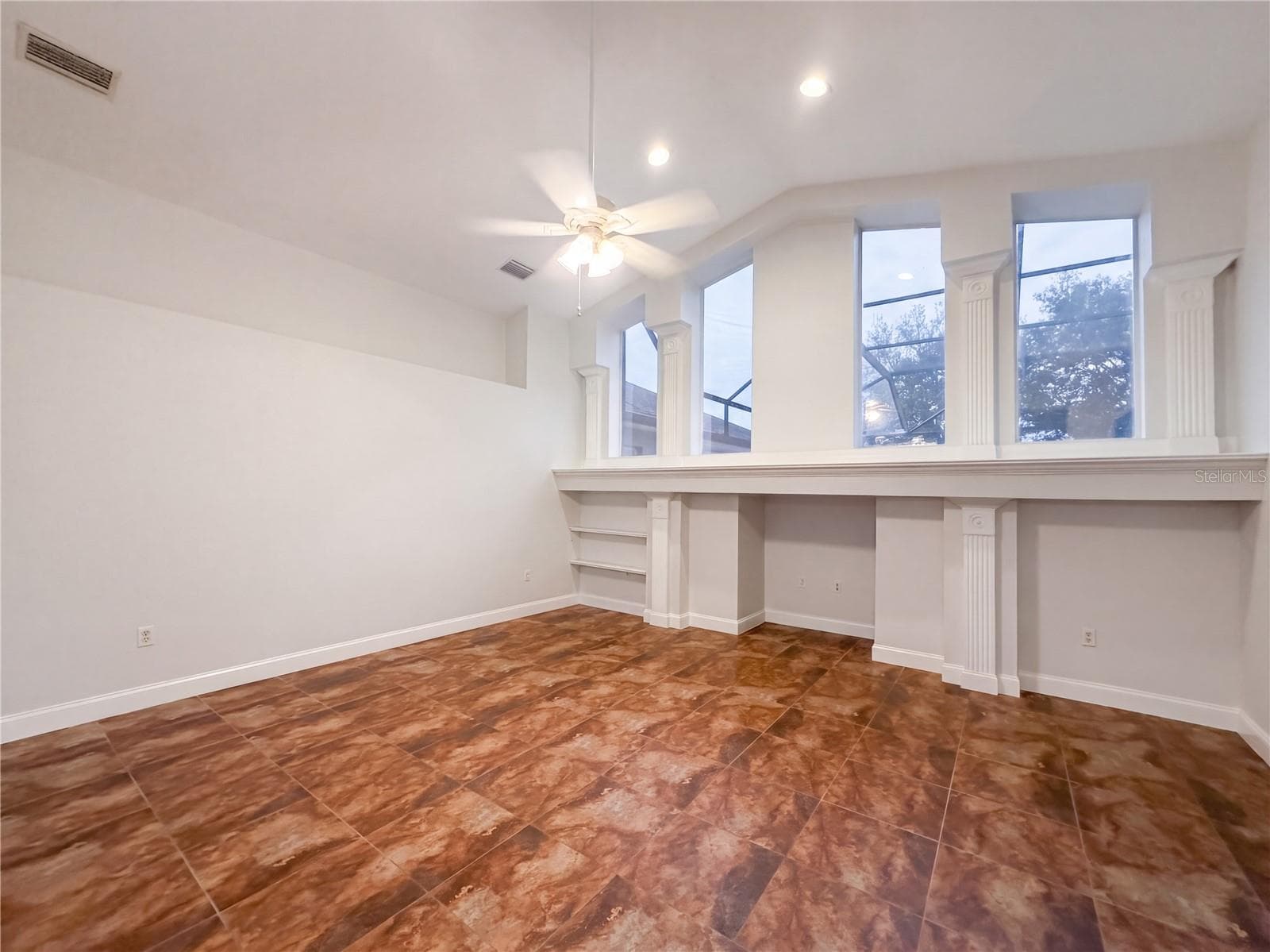 14275 Creek Run Dr photo 3