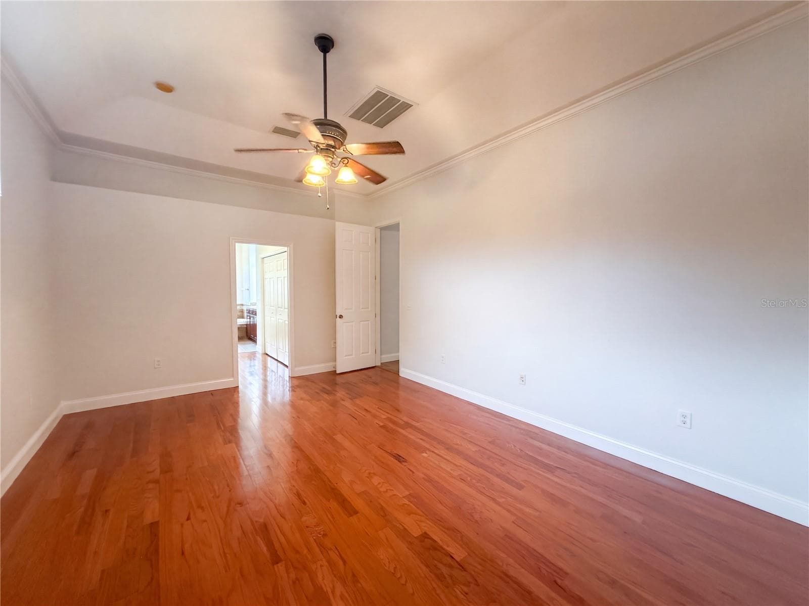 14275 Creek Run Dr photo 5