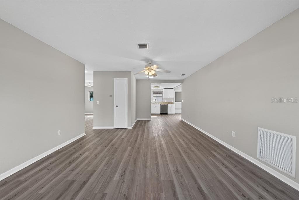 8265 Vendome Blvd N photo 5