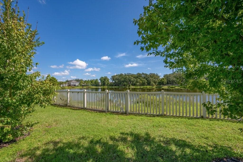5412 Camberwell Ln photo 4