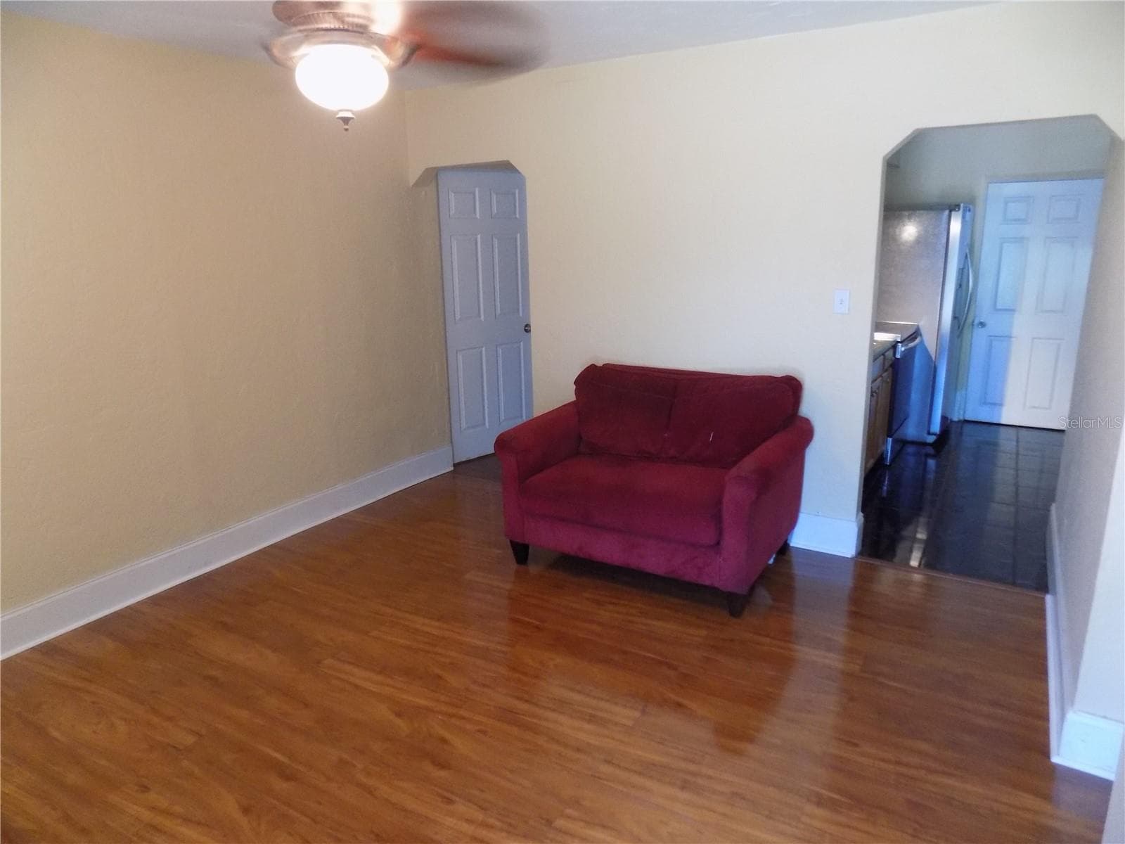 2133 43rd Ave N photo 2