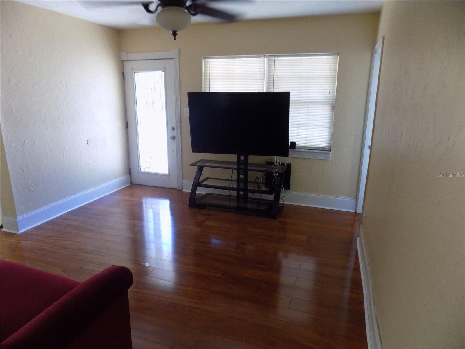 2133 43rd Ave N photo 5