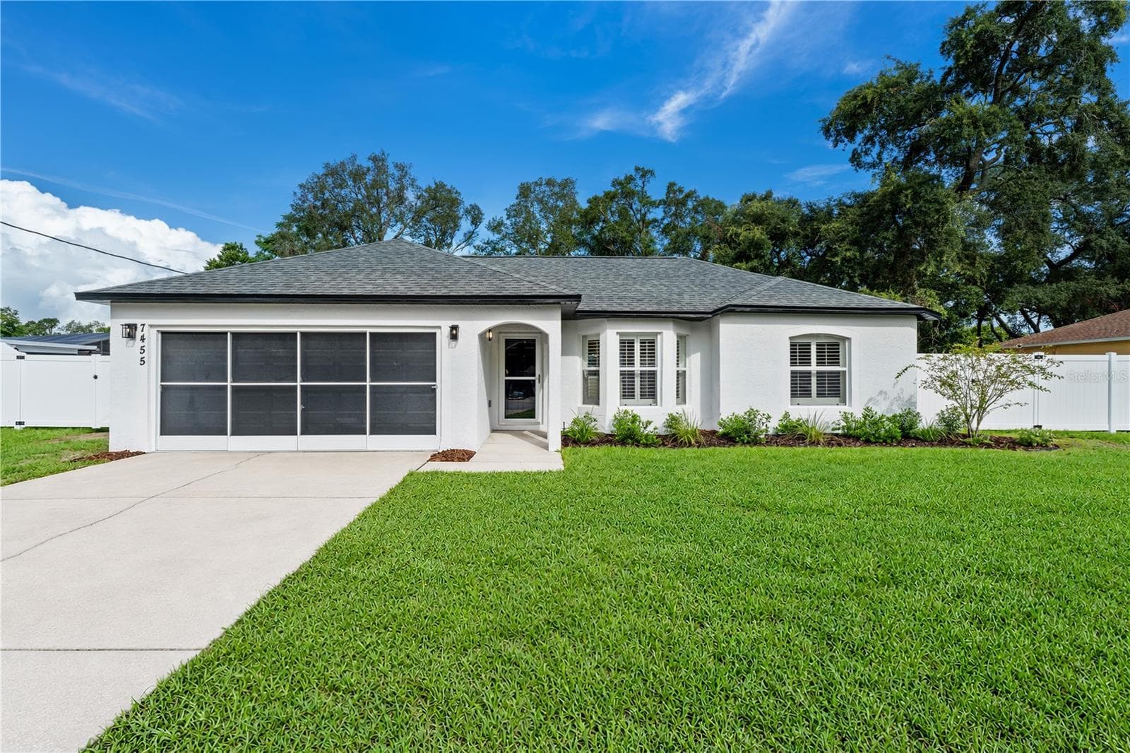 7455 Gates Cir photo 3