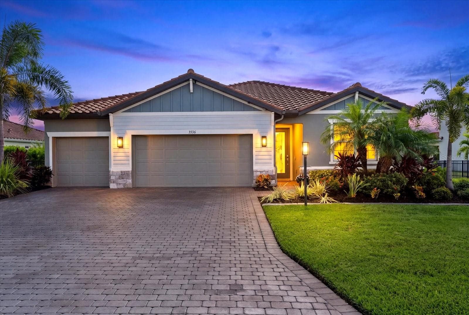 3536 Big Sky Way photo 2