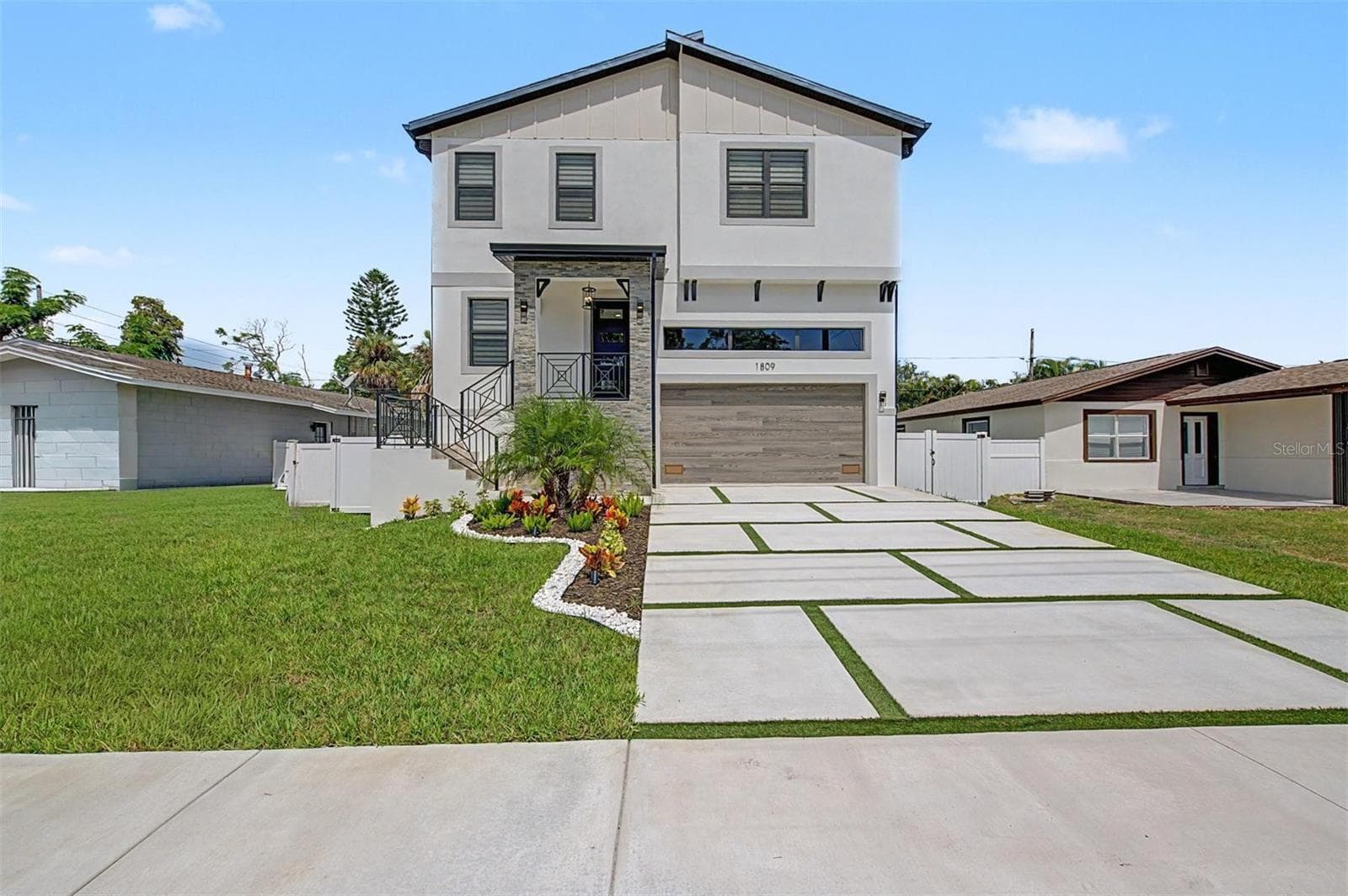 1809 Shore Acres Blvd NE photo 4