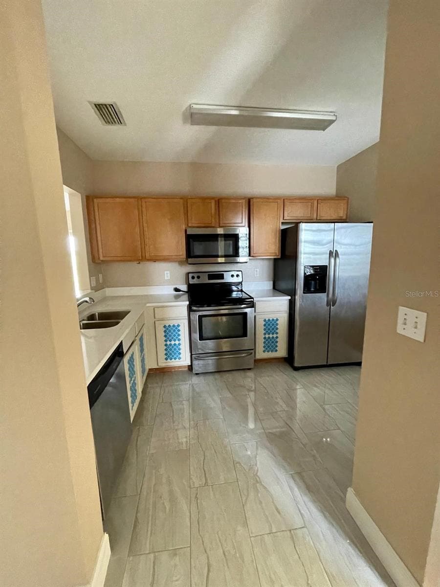 9505 Newdale Way #201 photo 4