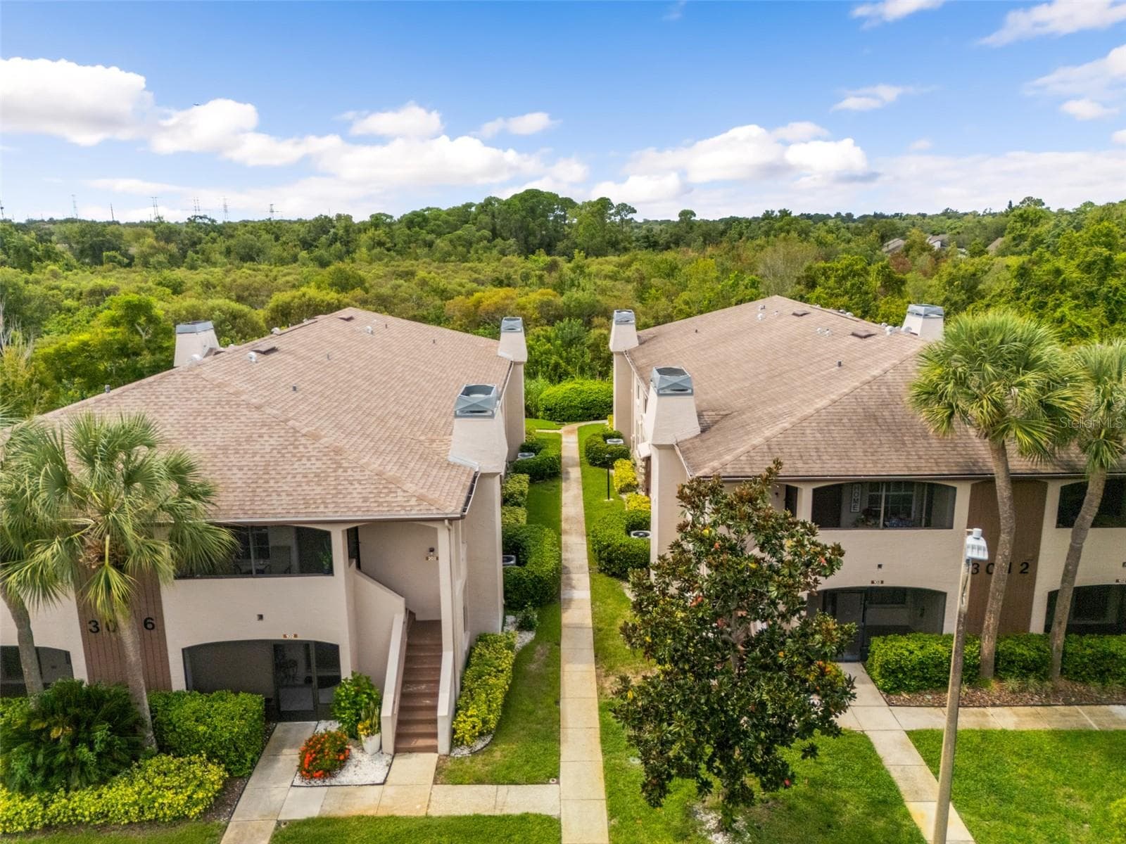 3016 Bonaventure Cir #104 photo 2