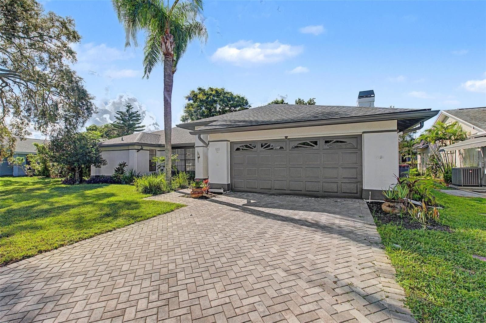 8612 Braxton Dr photo 3