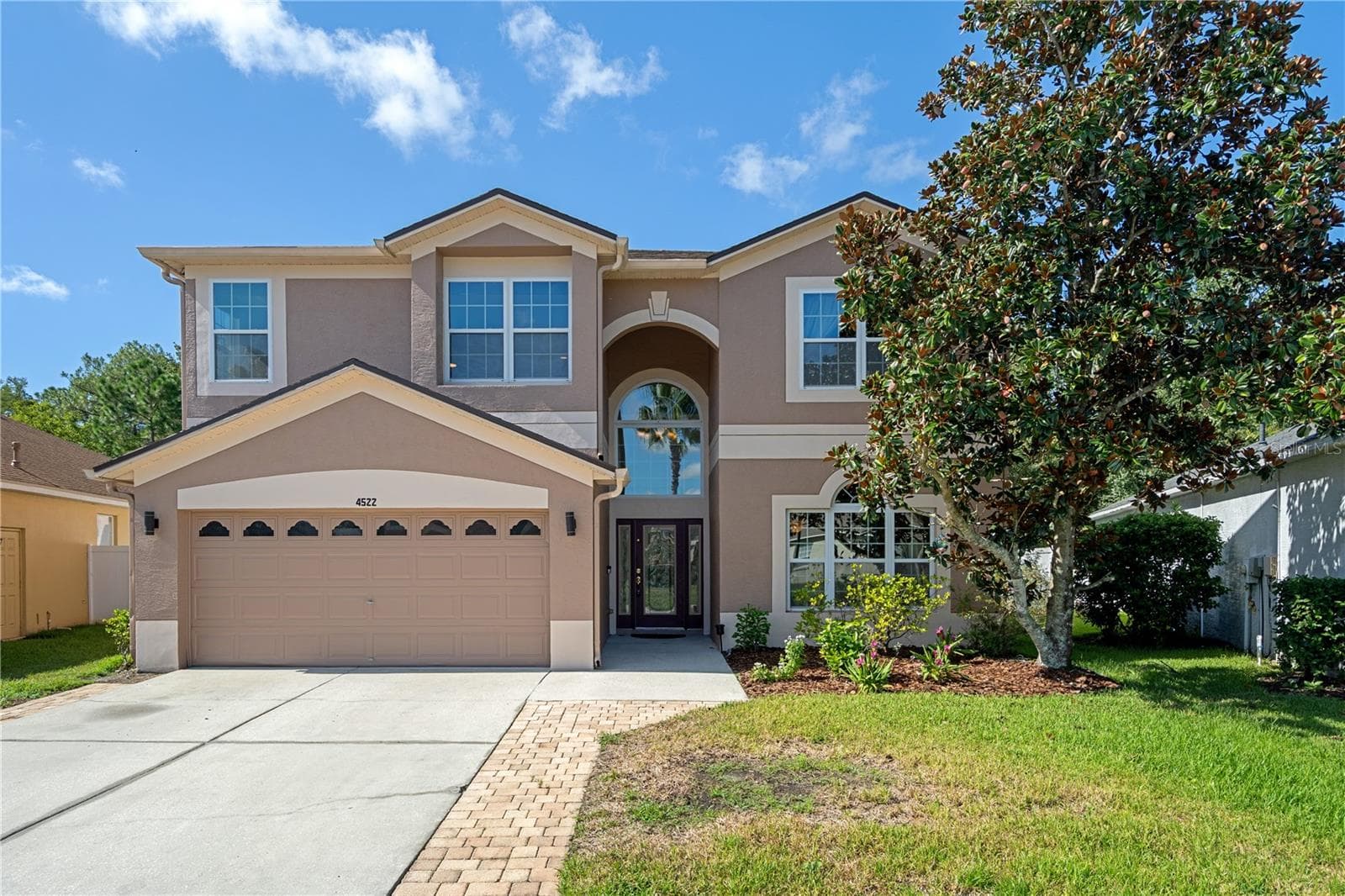 4522 Mapletree Loop photo 4