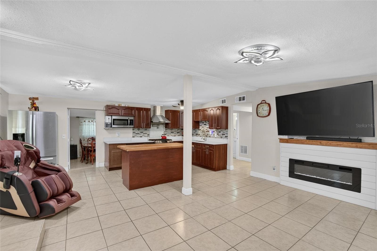 1727 Waikiki Way photo 5