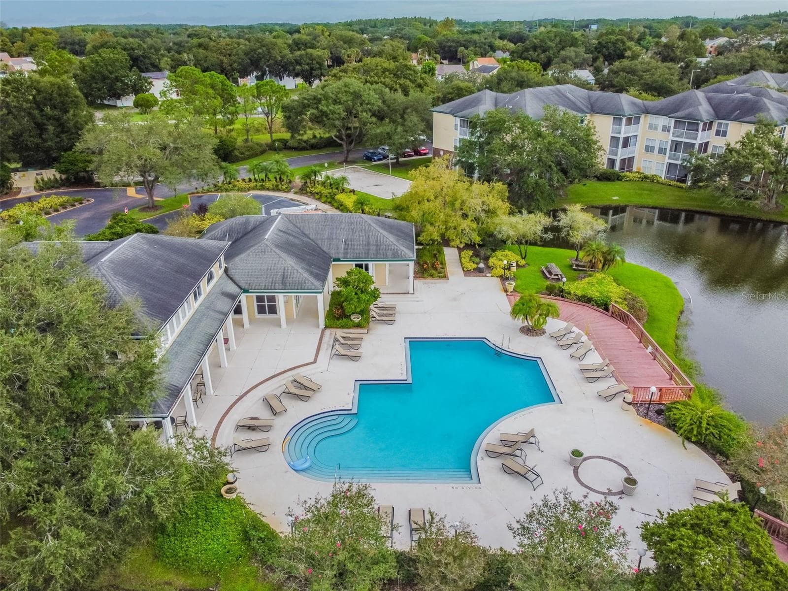 4115 Chatham Oak CT #215 photo 4