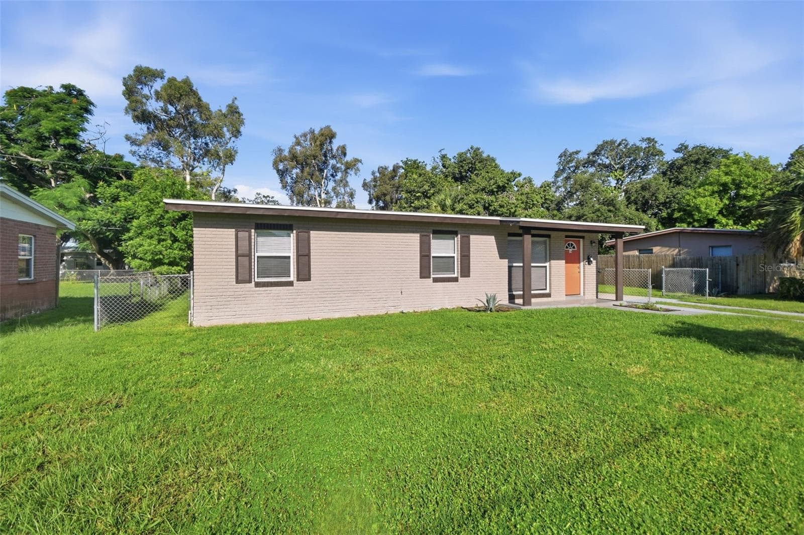 4359 Neptune Dr SE photo 3