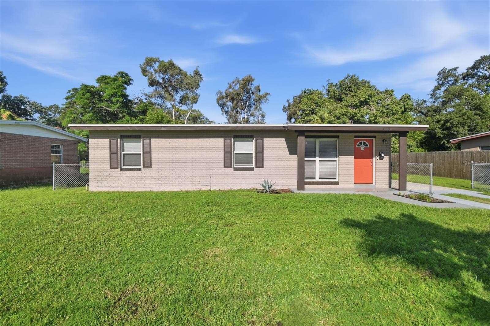 4359 Neptune Dr SE photo 4