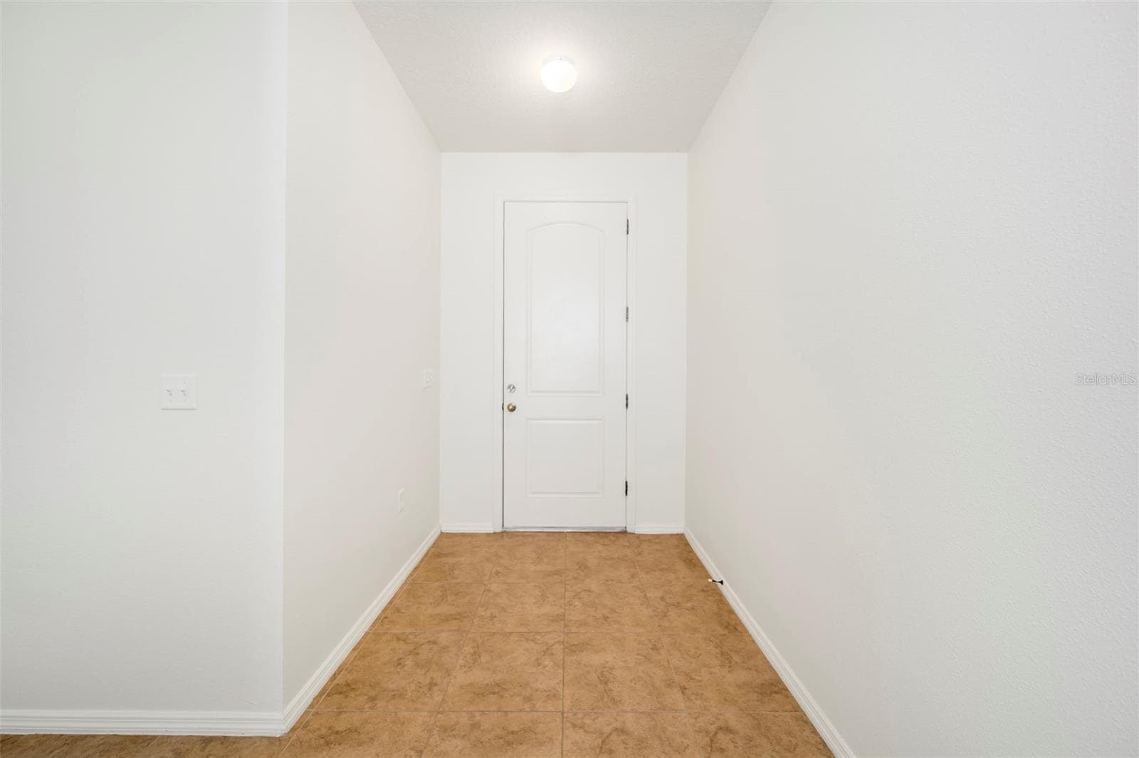 115 64th Ave E photo 5