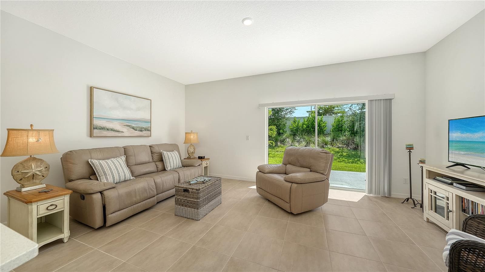 3039 Novara Ln photo 4