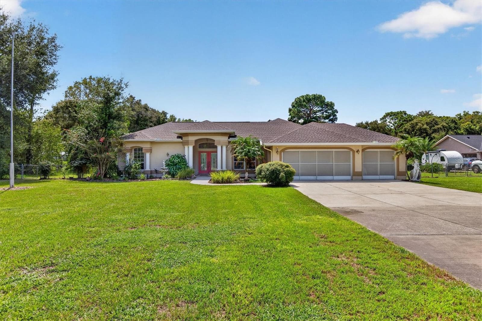 9412 Grouse Way photo 2