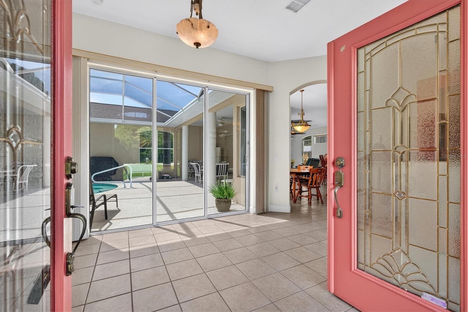 9412 Grouse Way photo 3