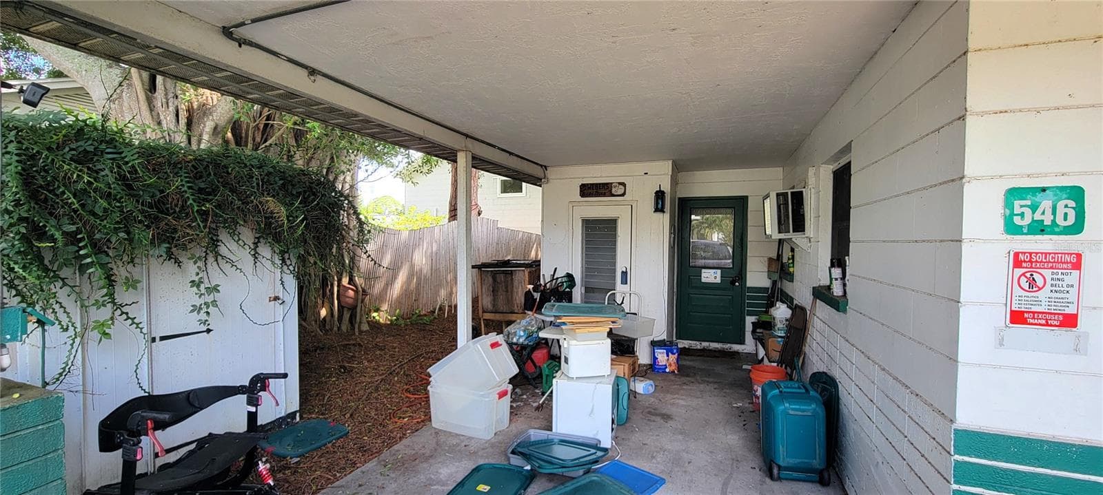 546 35th Ave N photo 5