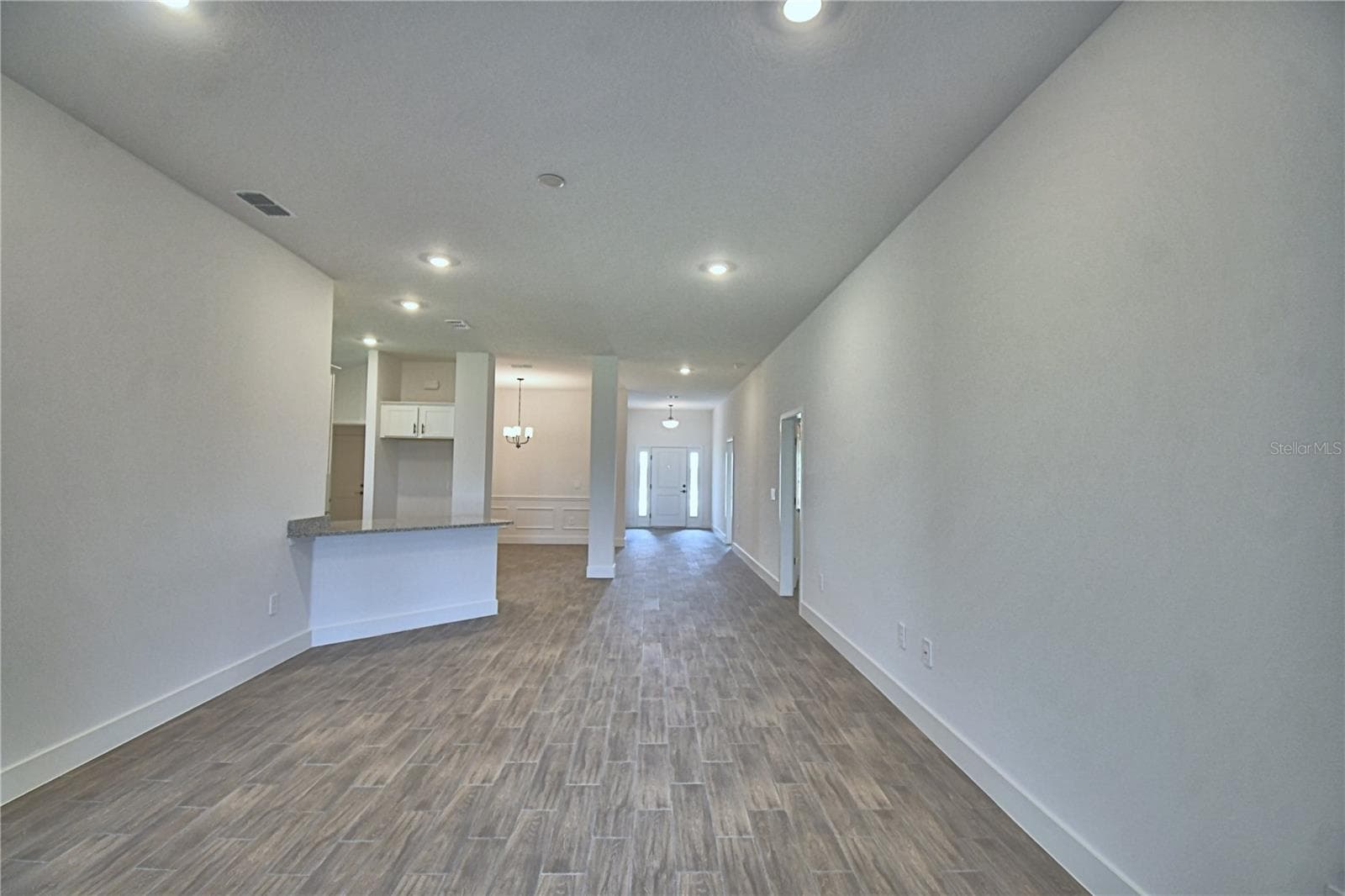 4425 Juliana Lake Dr photo 4