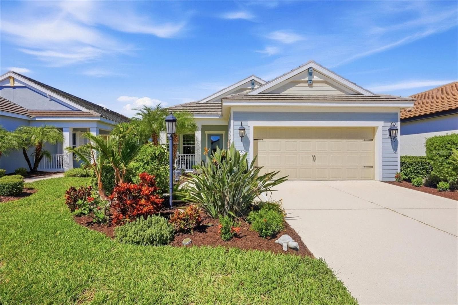 3720 Azurite Way photo 5