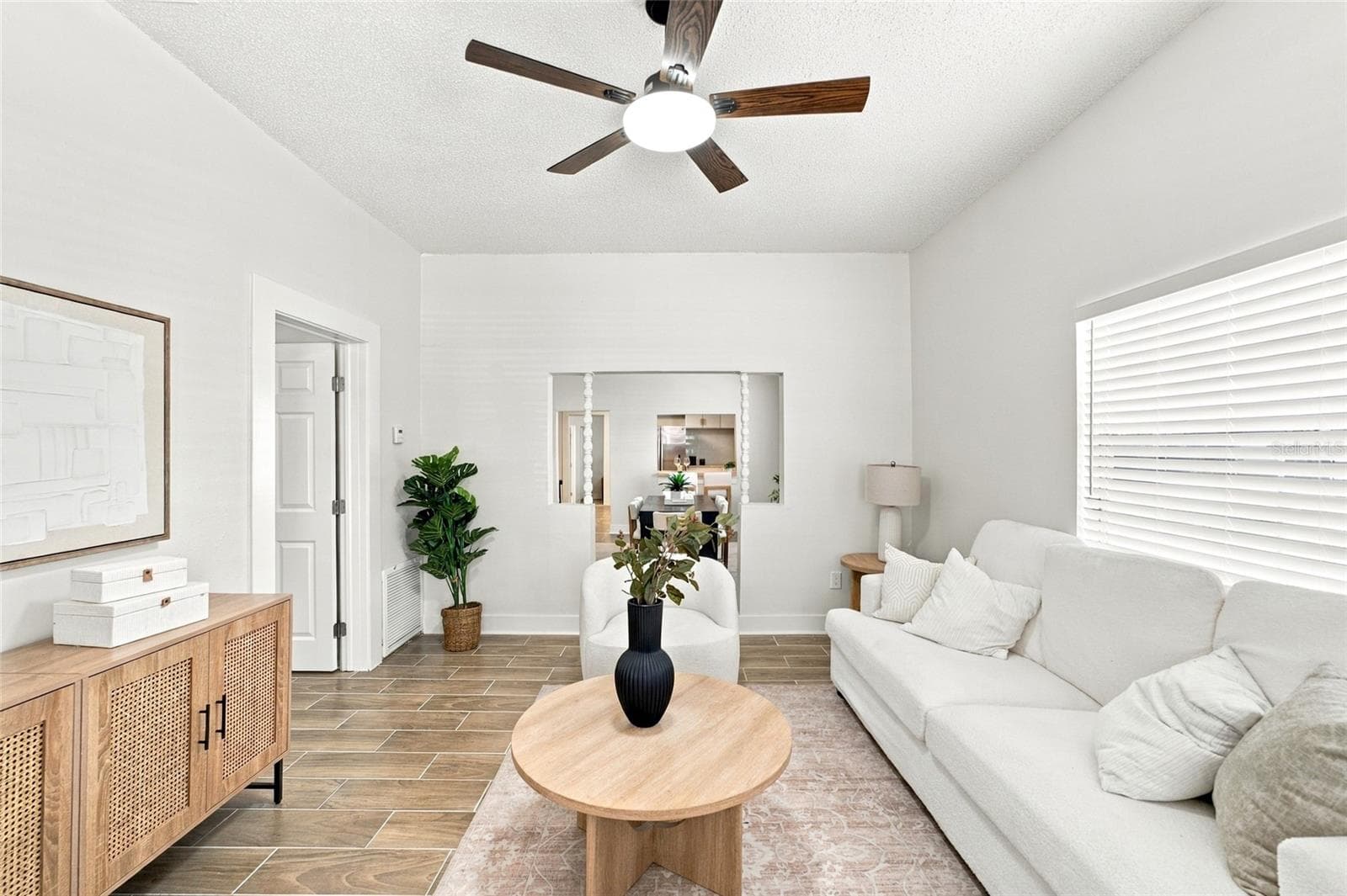 2217 Corrine St photo 5