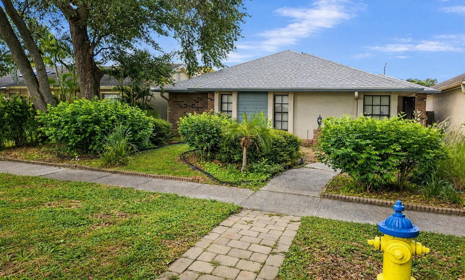8008 LA Serena Dr