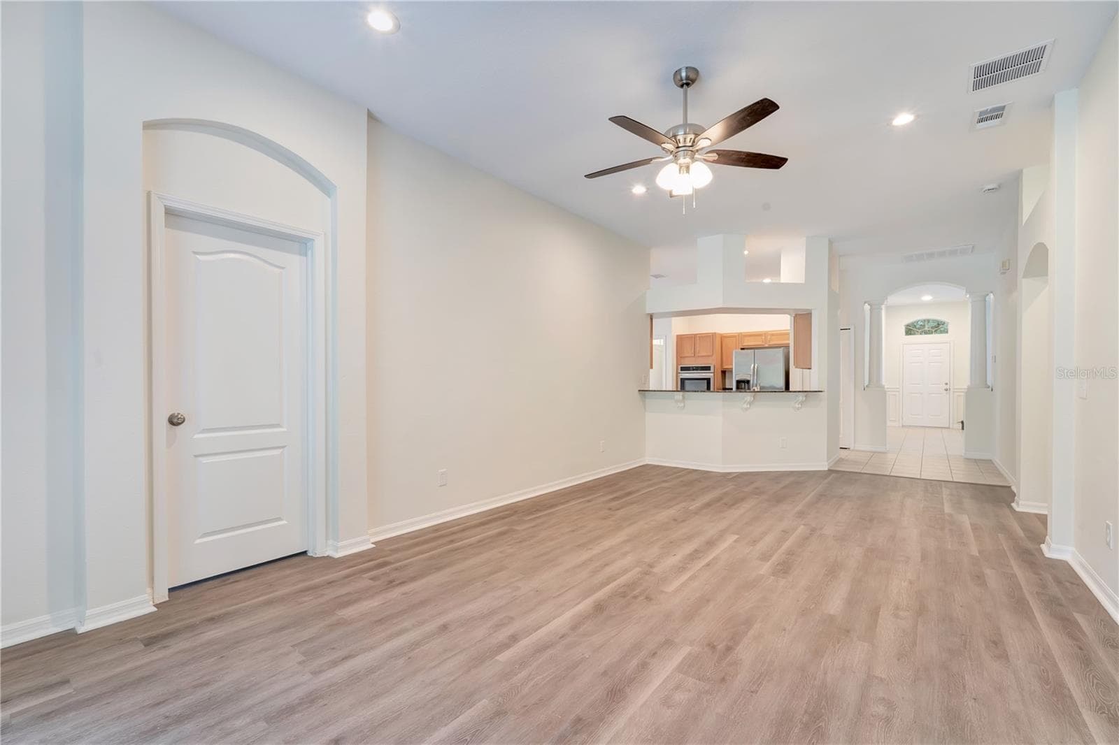 7752 Blue Spring Dr photo 4