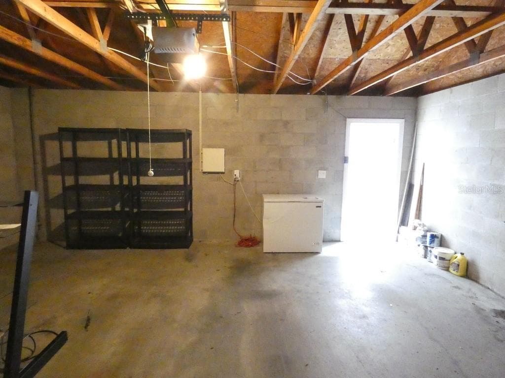 11506 Fountainhead Dr photo 3