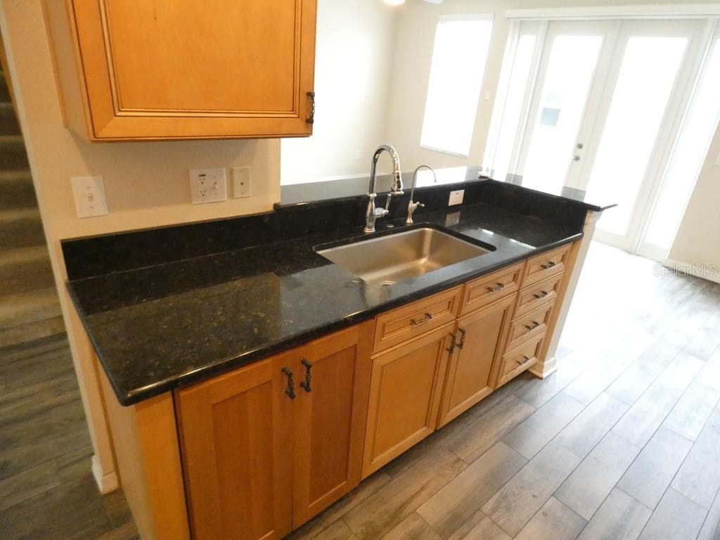 11506 Fountainhead Dr photo 3