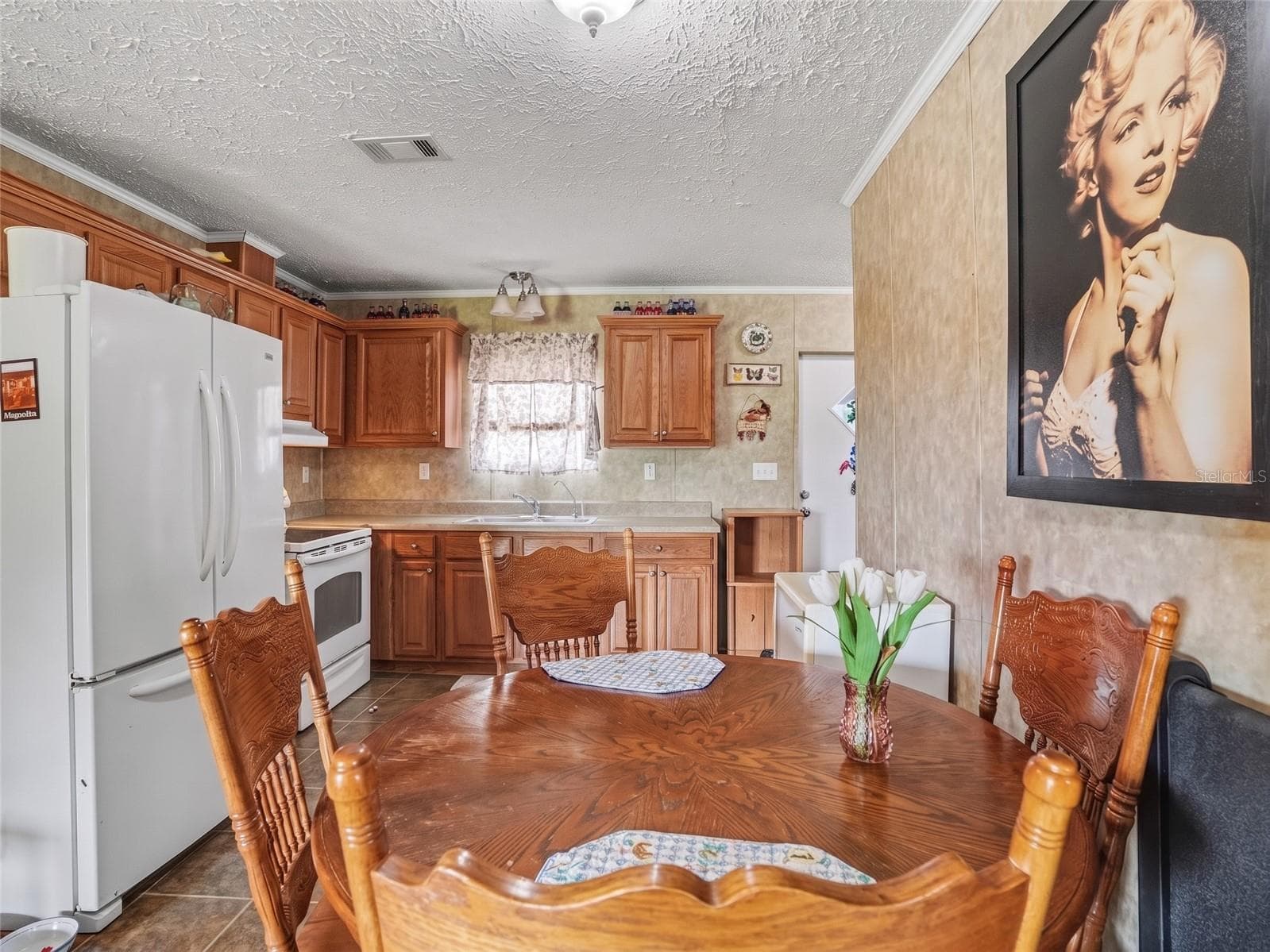 11121 Lithia Pinecrest Rd photo 5