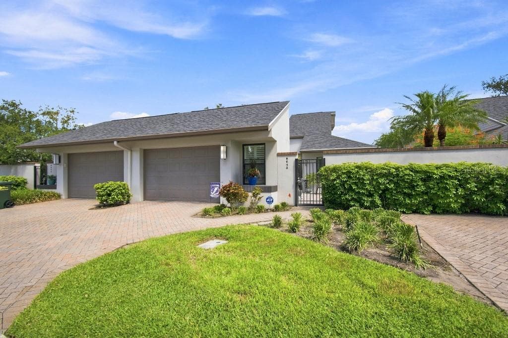 8643 Piper Ln photo 3