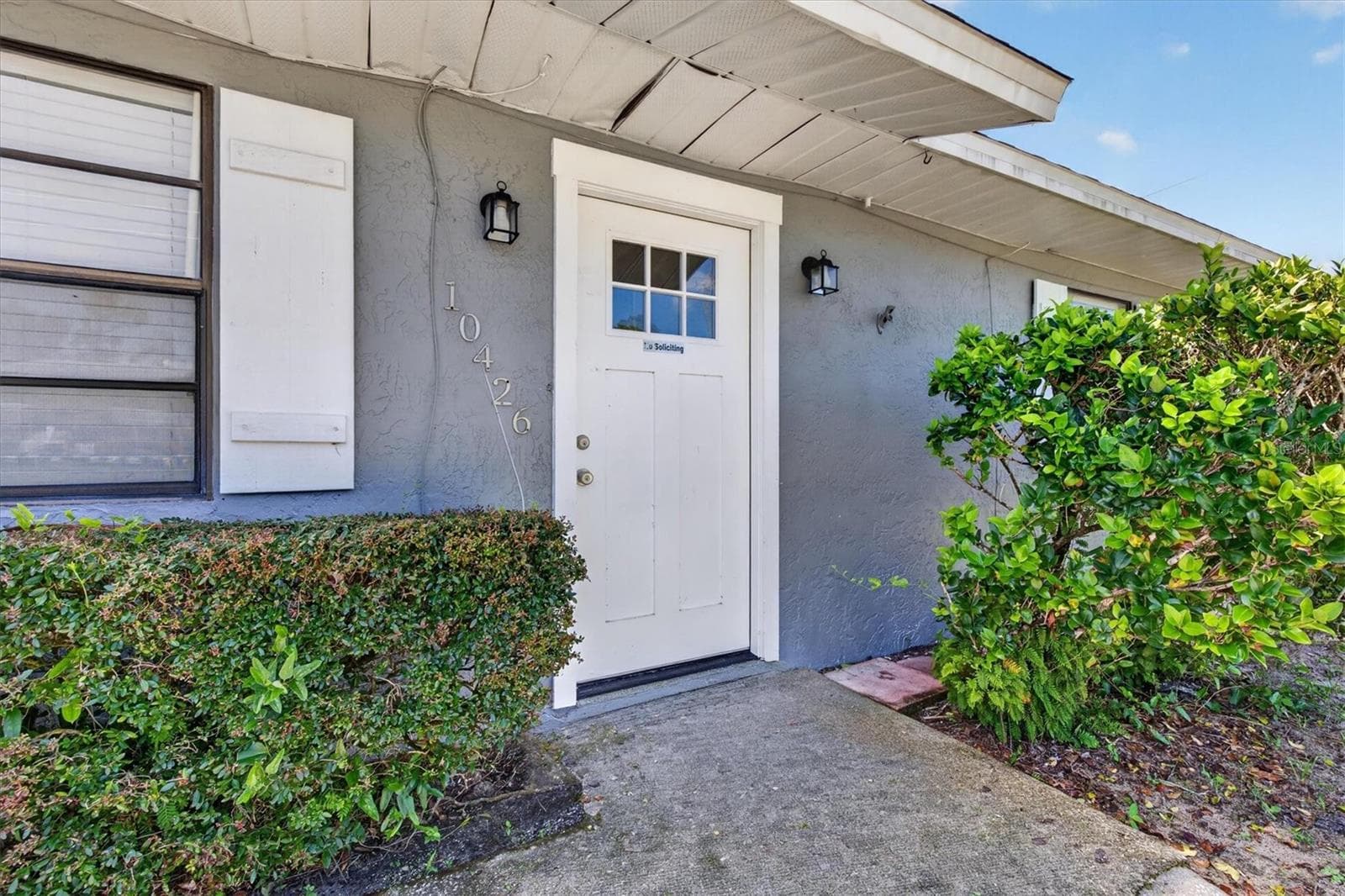 10430 Chalmer St photo 4