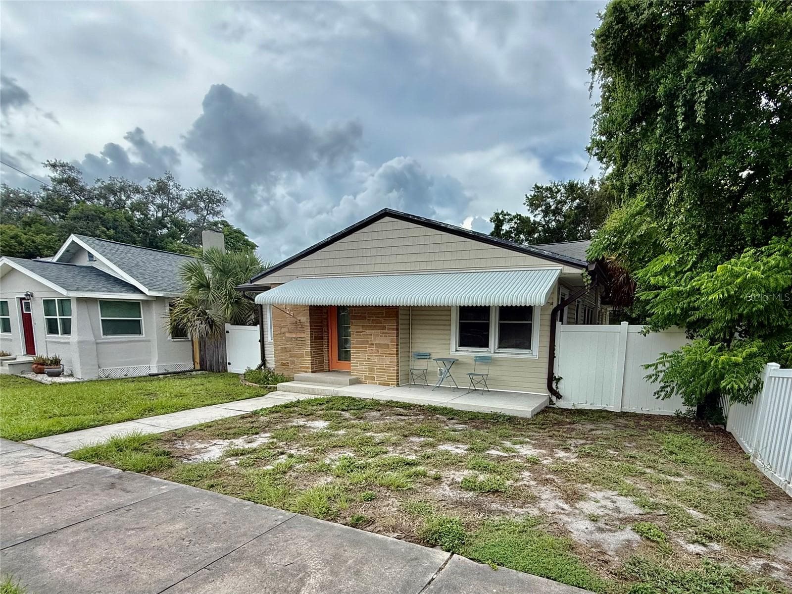 408 Princess St photo 4