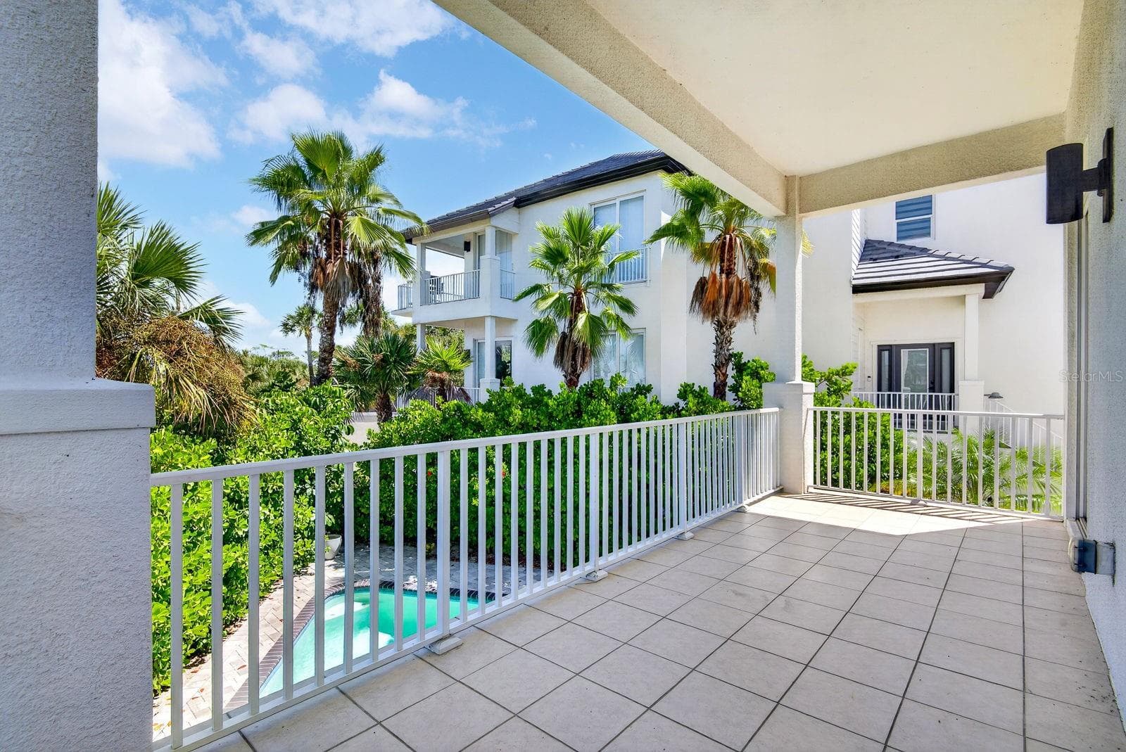 6900 Bochi Cir photo 2