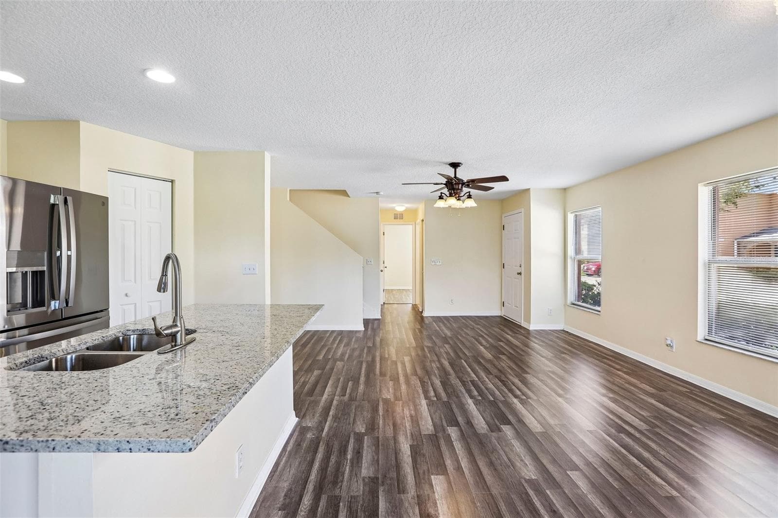 2520 Colony Reed Ln photo 2