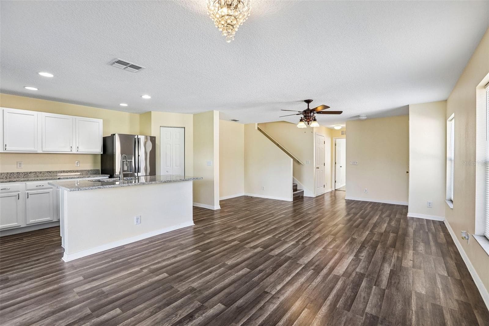 2520 Colony Reed Ln photo 3
