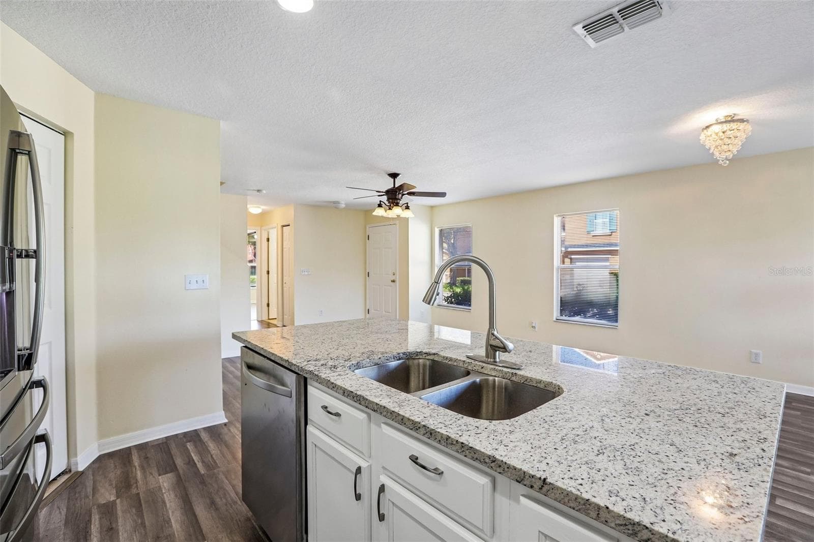 2520 Colony Reed Ln photo 4