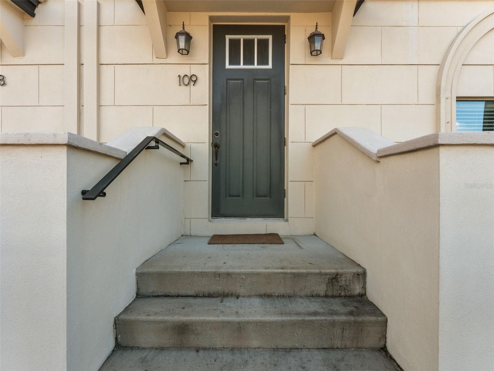 3421 W Horatio St #109 photo 4