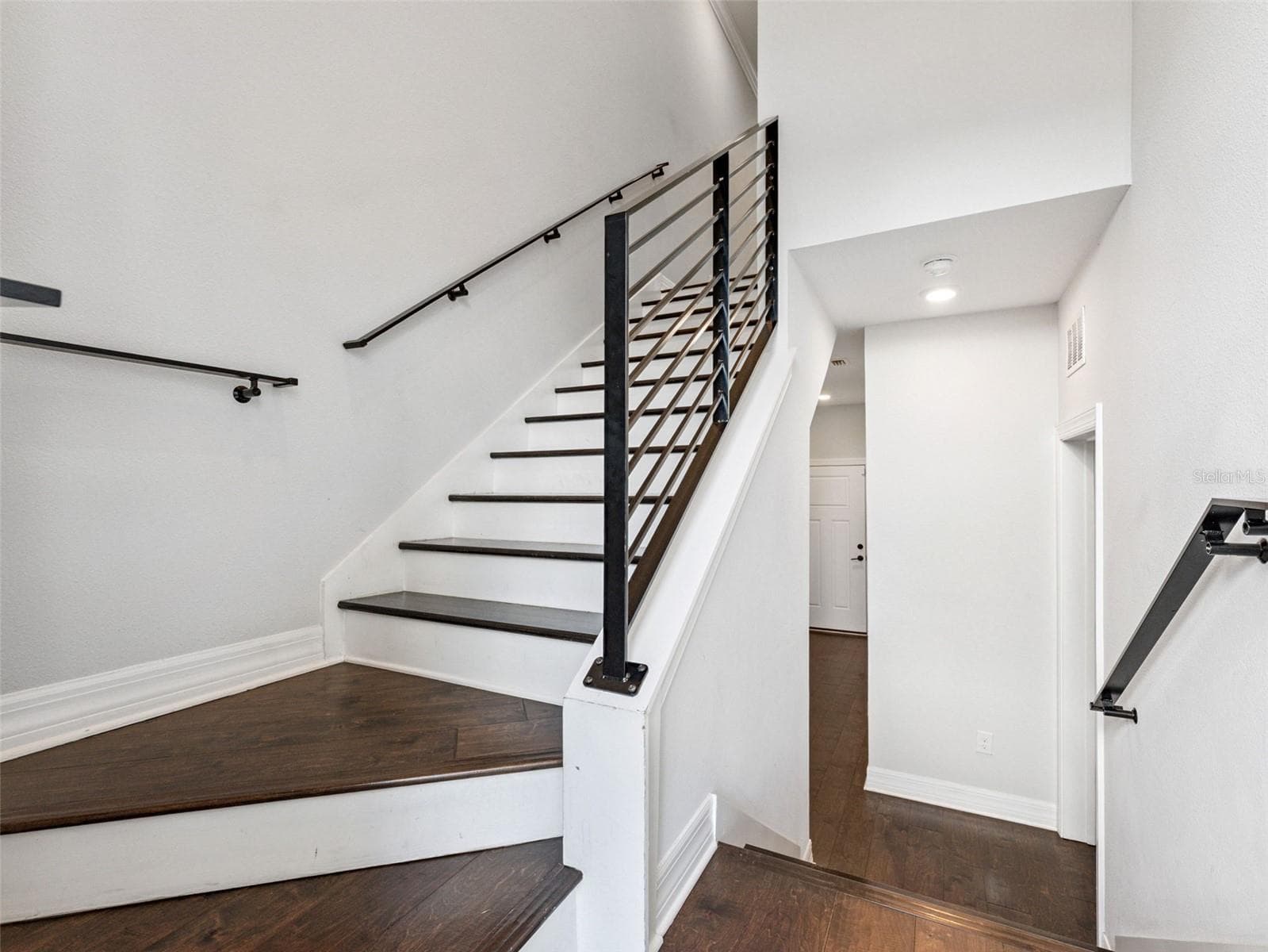 3421 W Horatio St #109 photo 5