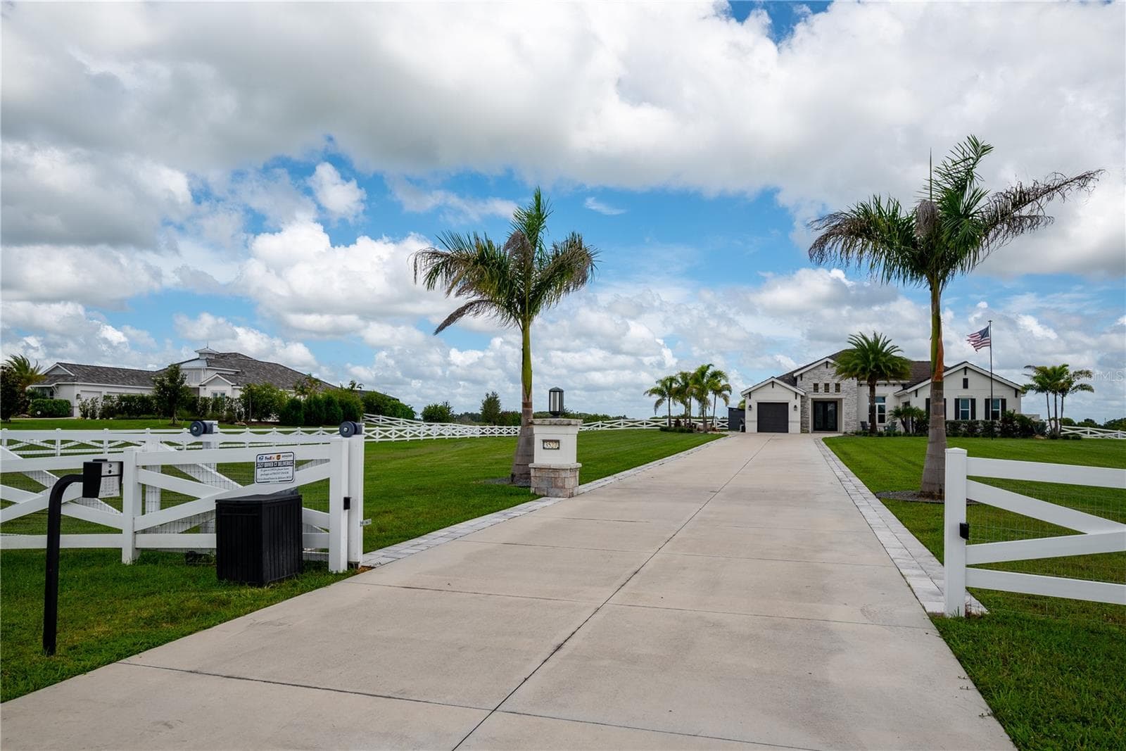 3527 Quiver CT photo 4