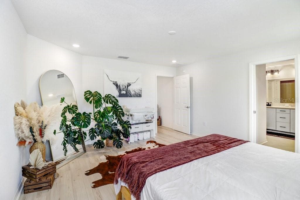12277 Cypress Branch St photo 5