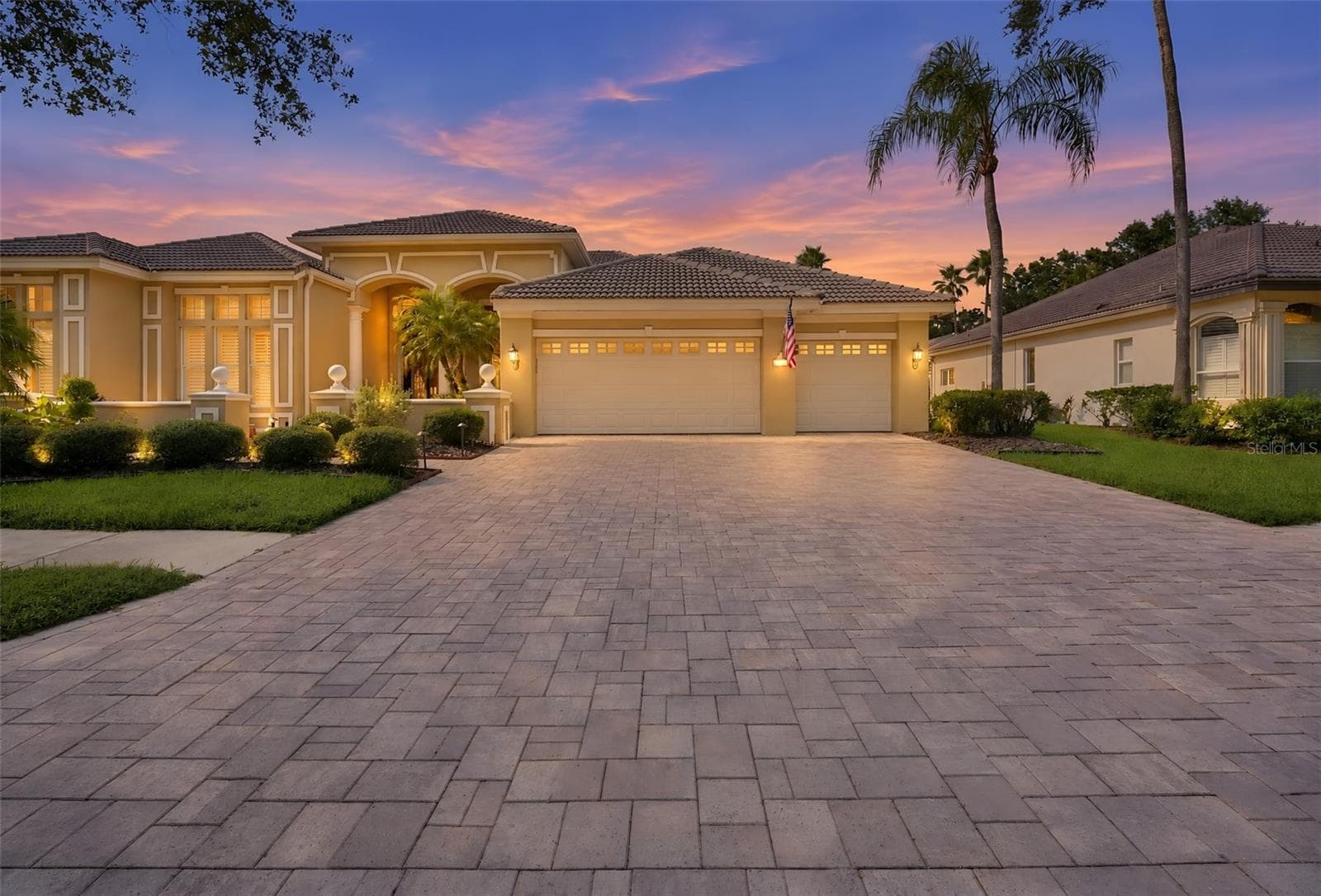 9108 Woodridge Run Dr photo 4