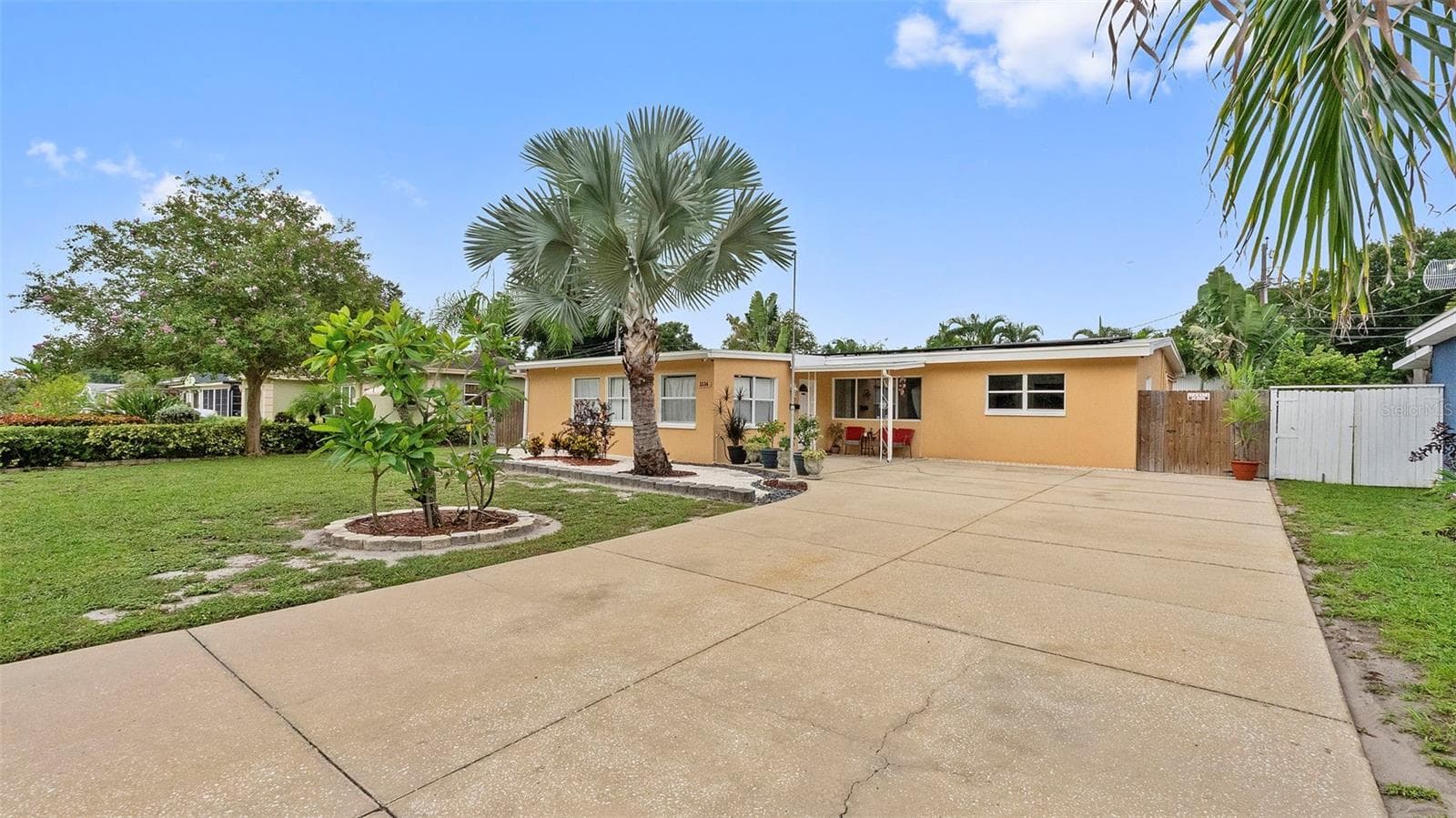 3334 70th Way N photo 3
